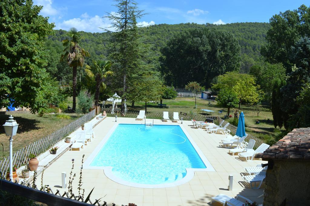 Le Pigeonnier Chambre D'Hotes La Provenc'Ane Bed and Breakfast Salernes Buitenkant foto